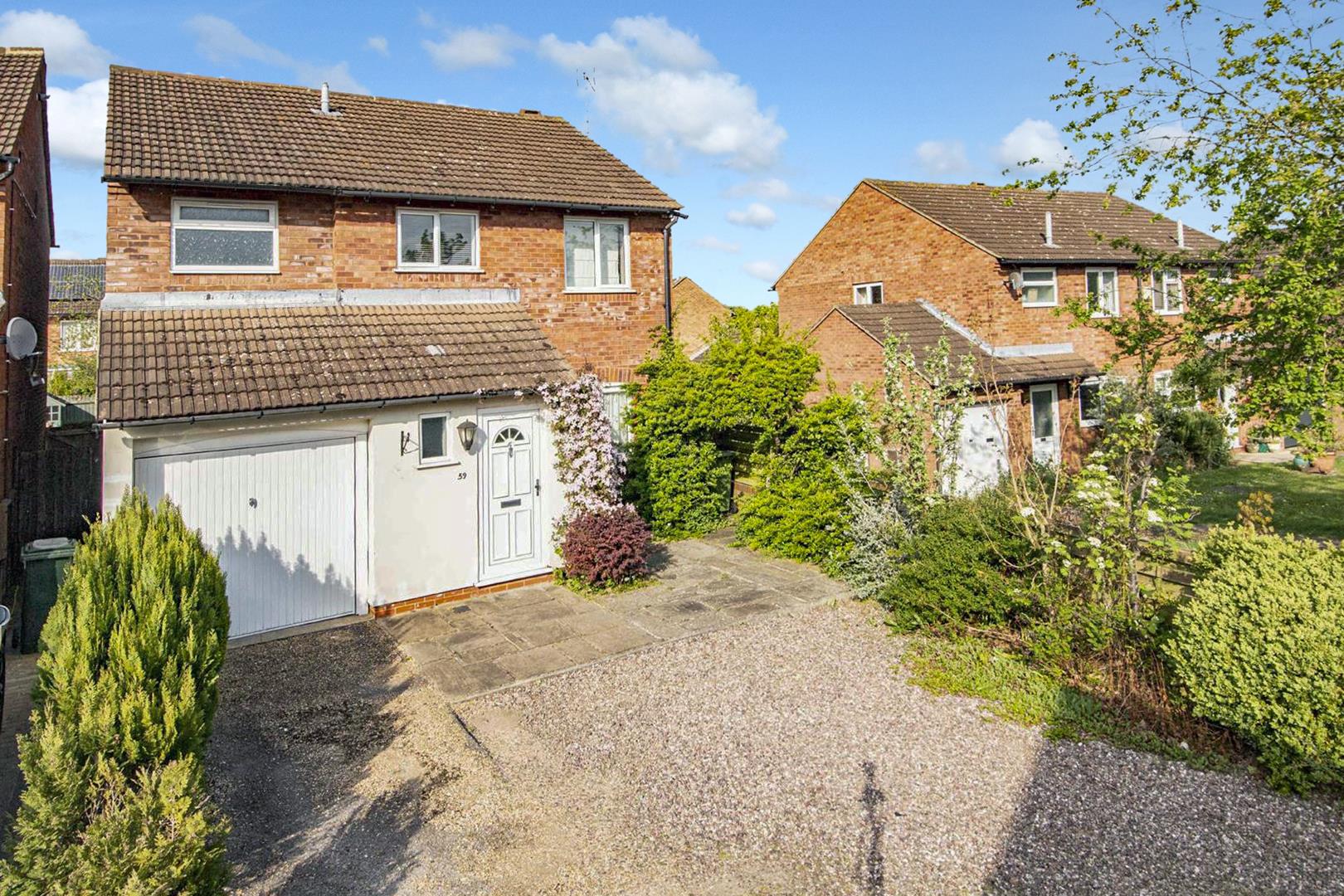 4 bed property in Shorham Rise, Milton Keynes
